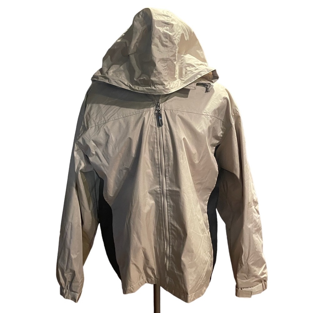 Brand new lightweight jacket by I5 apparel.
